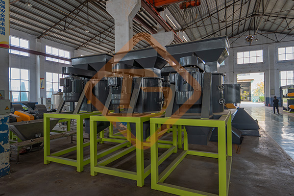 生產(chǎn)有機(jī)肥設(shè)備專用鏈?zhǔn)椒鬯闄C(jī)