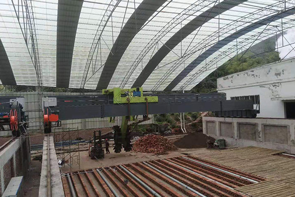 大型液壓雙輪盤式有機肥發(fā)酵設(shè)備