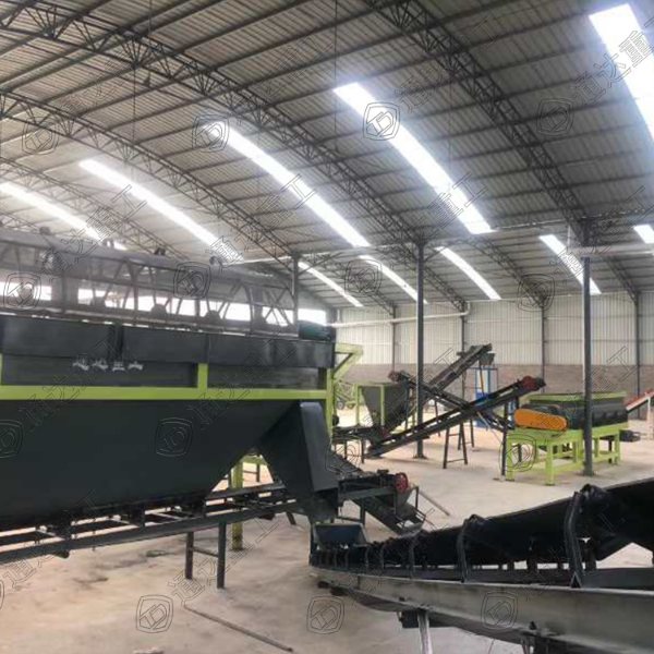 雞糞加工有機(jī)肥全套設(shè)備